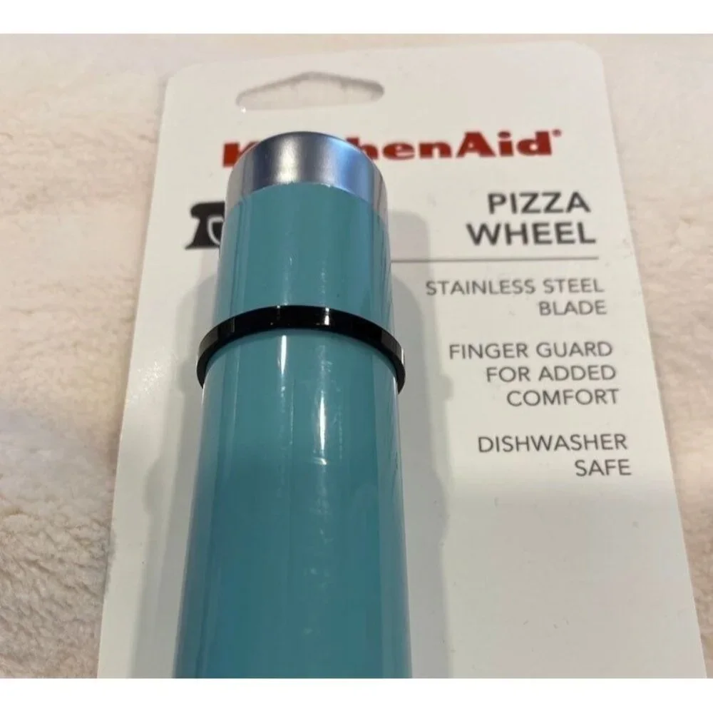 KitchenAid Aqua Pizza Cutter Model #‎ KE113OHAQA AQUA New With Tags!